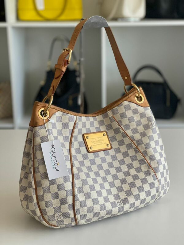 <b>Bolsa Louis Vuitton Galliera</b>