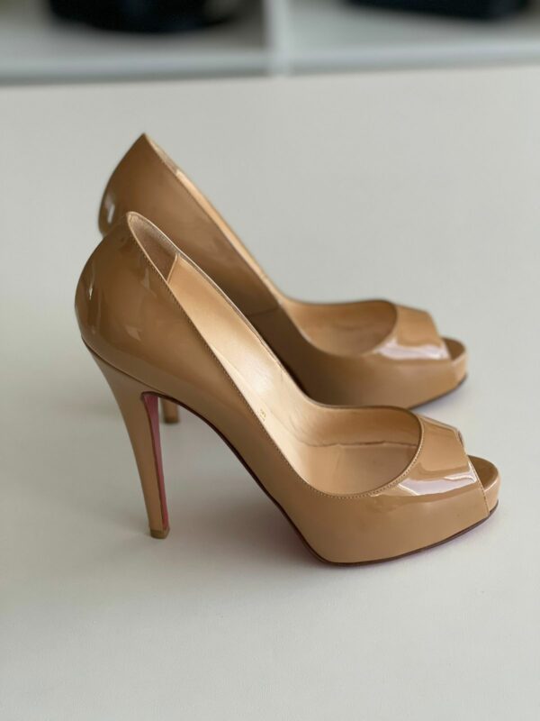 </b>Peep Toe Louboutin Very Prive</b> - Image 4