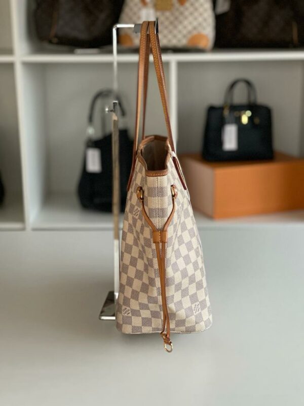 <b>Bolsa Louis Vuitton Neverfull MM</b> - Image 4