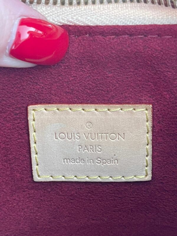 <b>Bolsa Louis Vuitton Greta Monograma Multicolore</b> - Image 11