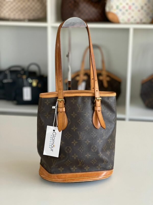 <b>Bolsa Louis Vuitton Petit Bucket</b>