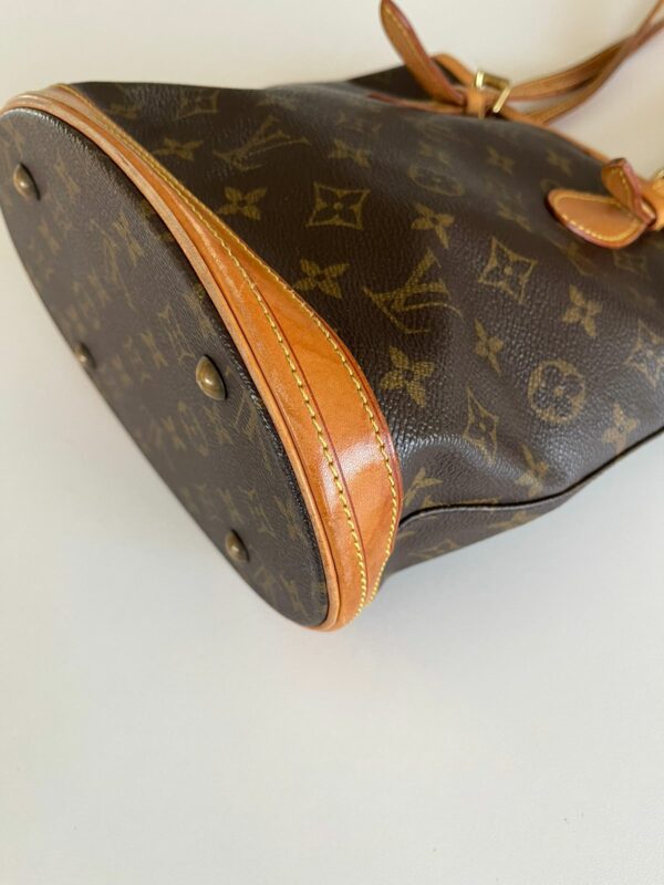 <b>Bolsa Louis Vuitton Petit Bucket</b> - Image 6