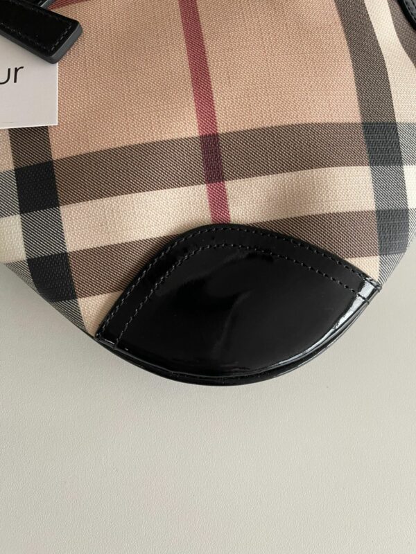 <b>Bolsa Burberry</b> - Image 8