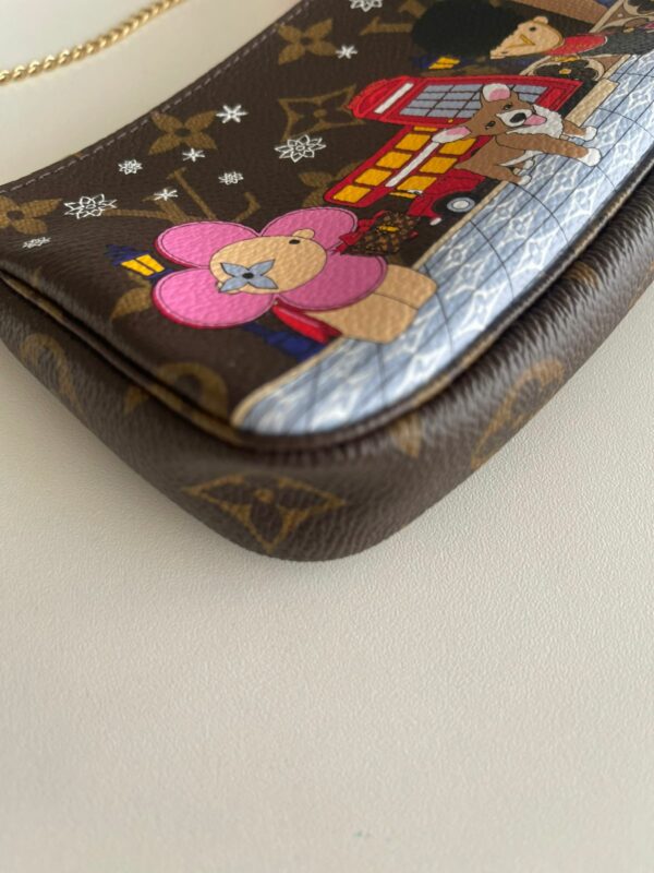 <b>Pochette Louis Vuitton</b> - Image 4