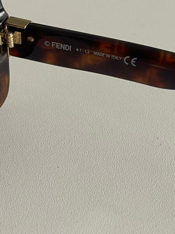 <b>Óculos Fendi</b> - Image 9