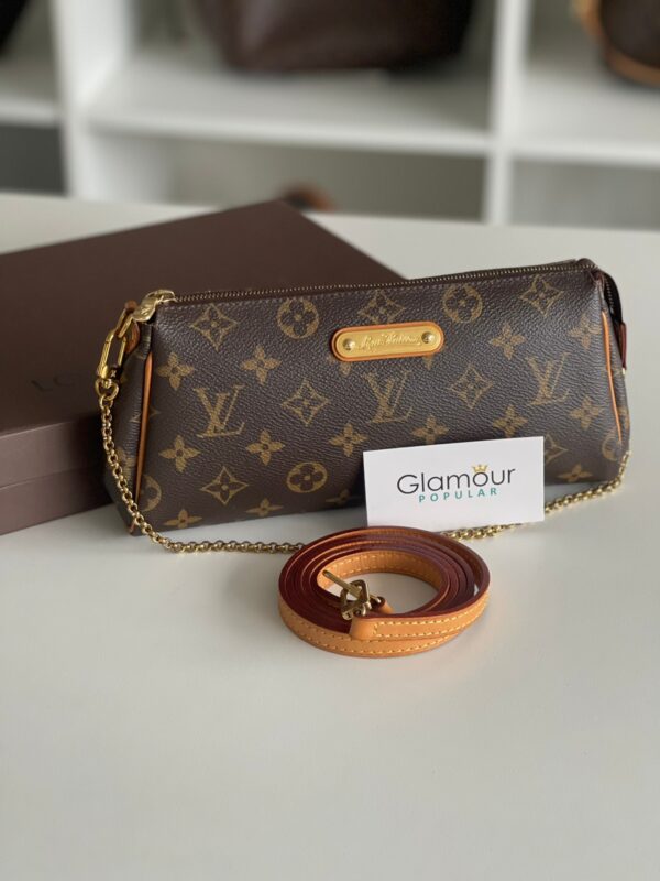 <b>Pochette Eva Louis Vuitton</b>