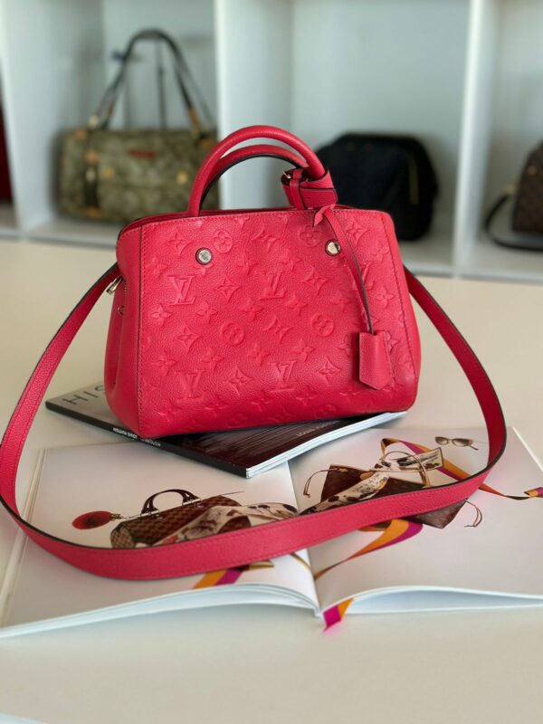 <b>Bolsa Louis Vuitton Montaigne BB</b> - Image 2