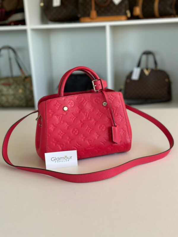 <b>Bolsa Louis Vuitton Montaigne BB</b>