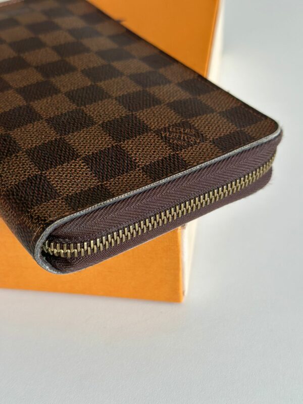 <b>Carteira Zippy Horizontal Louis Vuitton</b> - Image 4